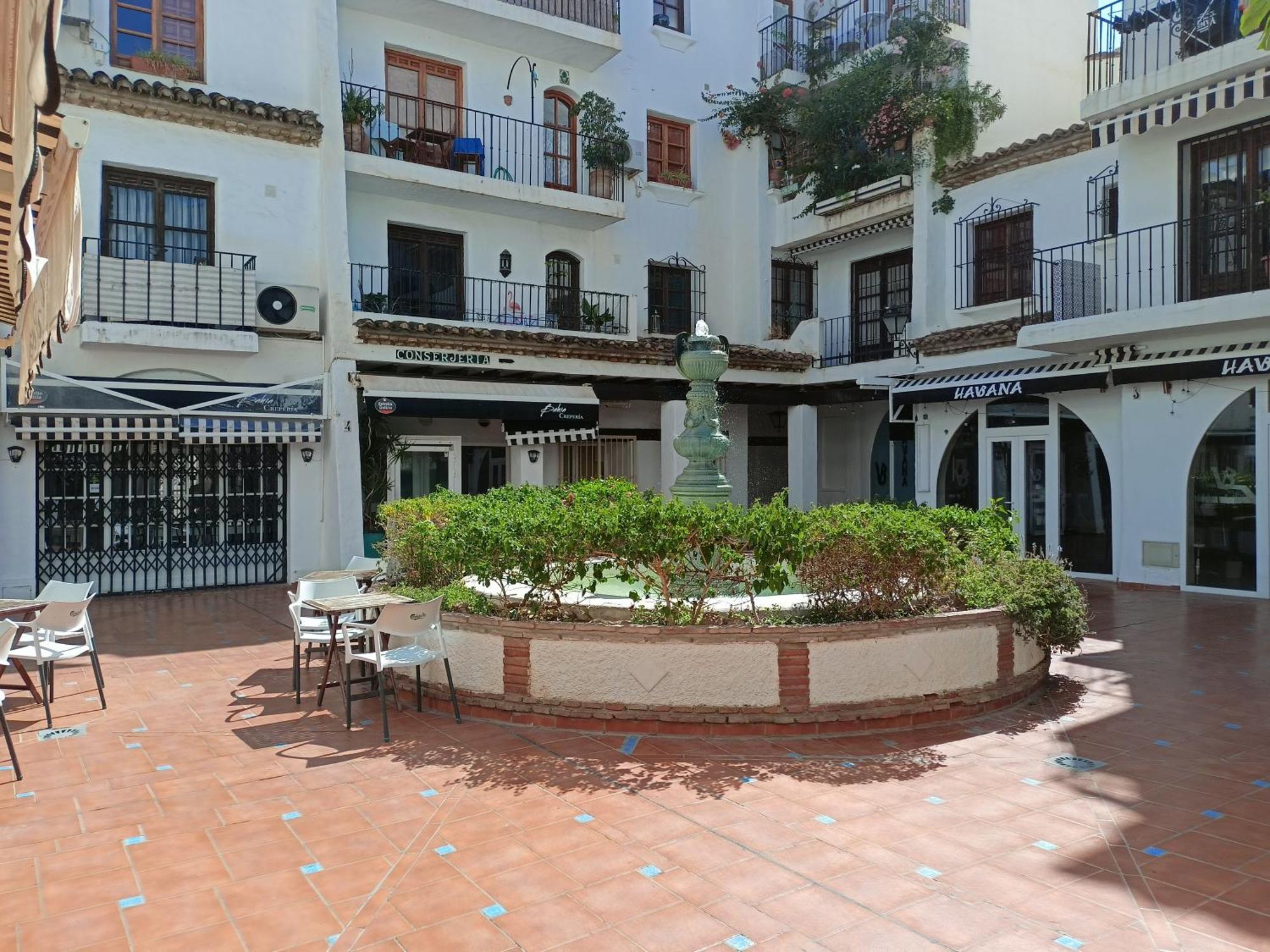 Pura Vida Apartment Torremolinos Luaran gambar