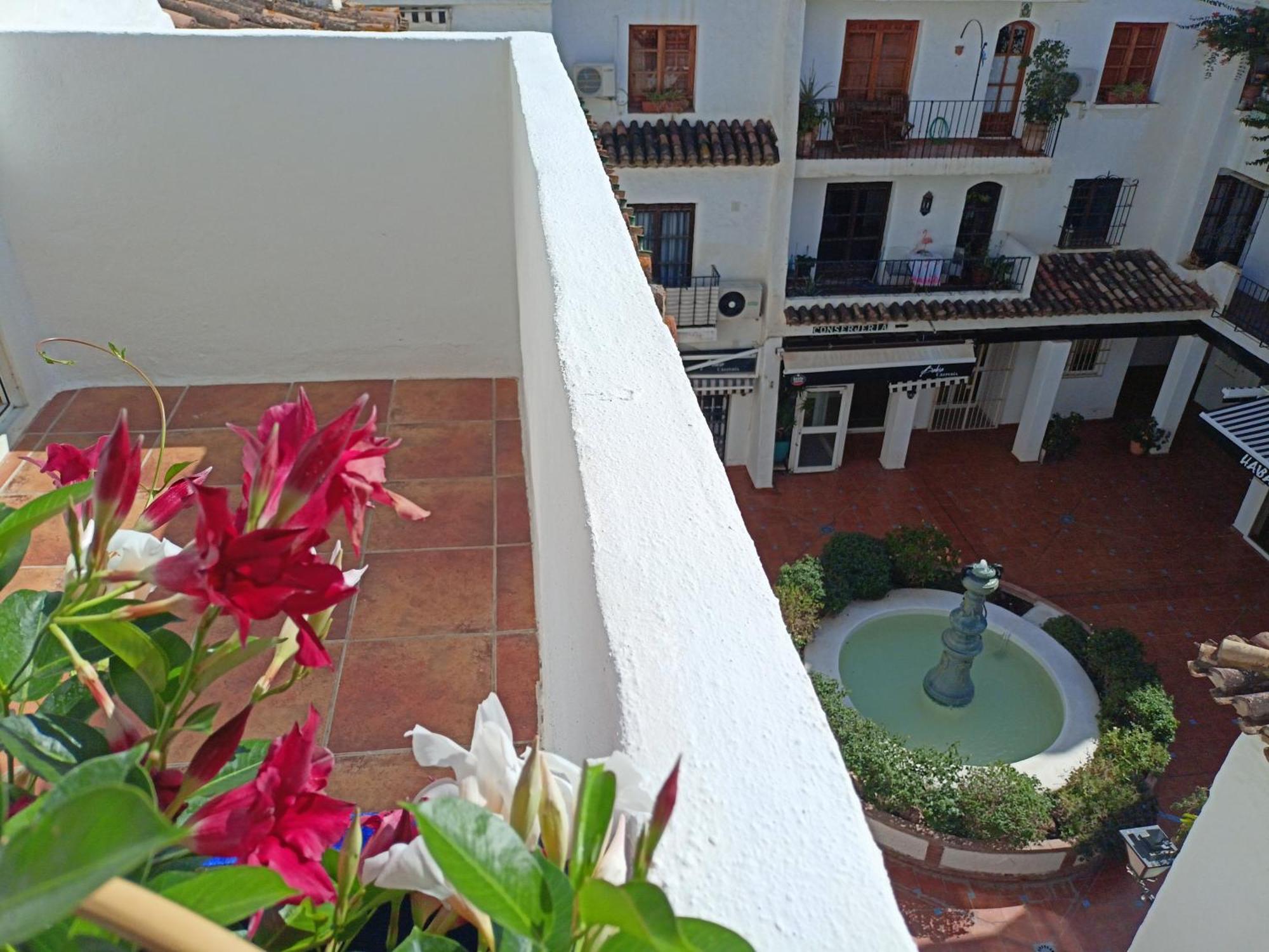 Pura Vida Apartment Torremolinos Luaran gambar